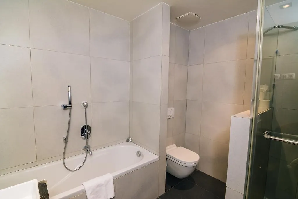Апарт-отель Luxury Downtown Apartments Будапешт