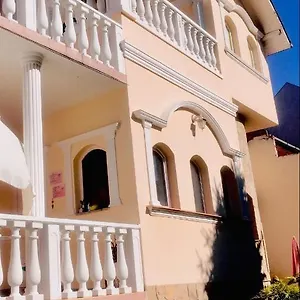 Apartment Adam Apartmanhaz