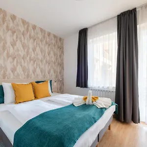 Aparthotel Prince Apartments